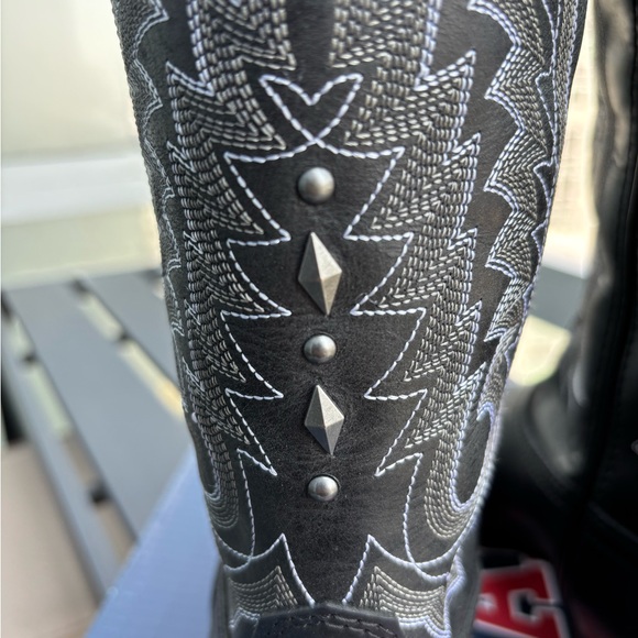 Durango Women’s Black Cowboy Boots Size 8 - Picture 6 of 15